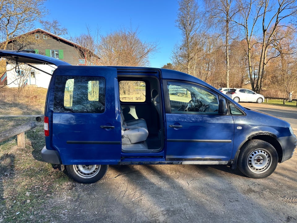 VW Caddy 1,4 4d