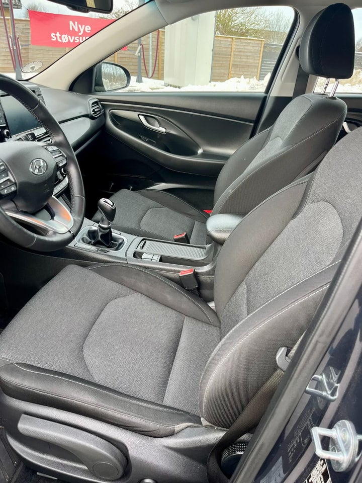 Hyundai i30 1,0 T-GDi Essential stc. 5d