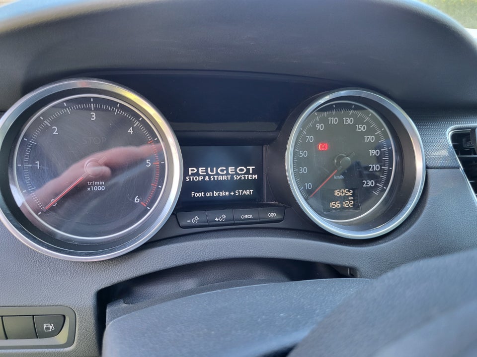 Peugeot 508 2,0 BlueHDi 180 Allure SW EAT6 5d