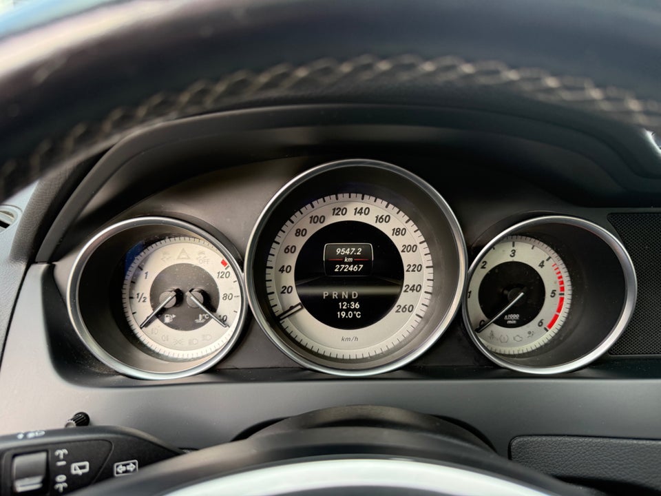 Mercedes C220 2,2 CDi Avantgarde stc. aut. 5d