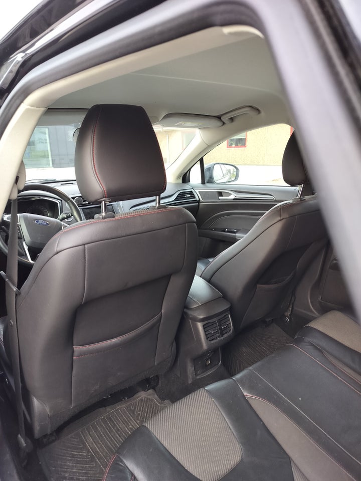 Ford Mondeo 2,0 TDCi 180 ST-Line stc. 5d
