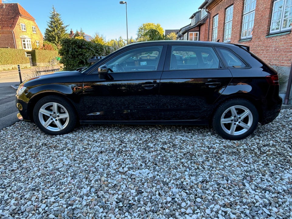 Audi A3 1,0 TFSi 116 Sportback 5d