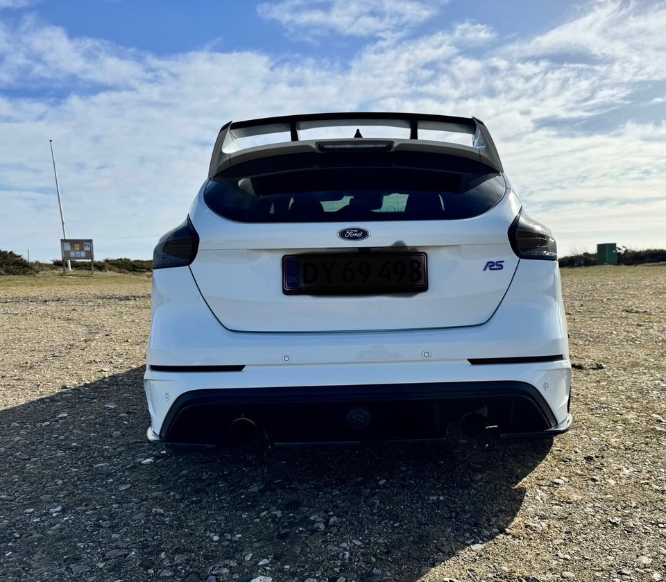 Ford Focus 2,3 SCTi 350 RS 5d