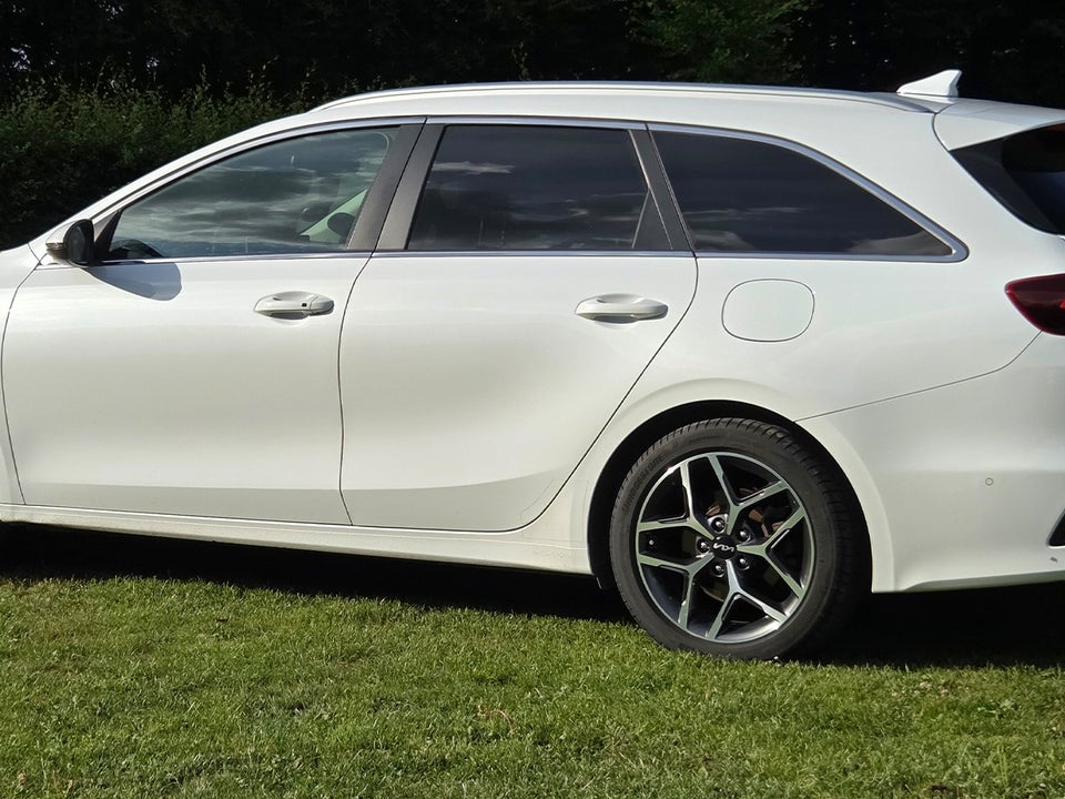 Kia Ceed 1,6 PHEV Upgrade SW DCT 5d