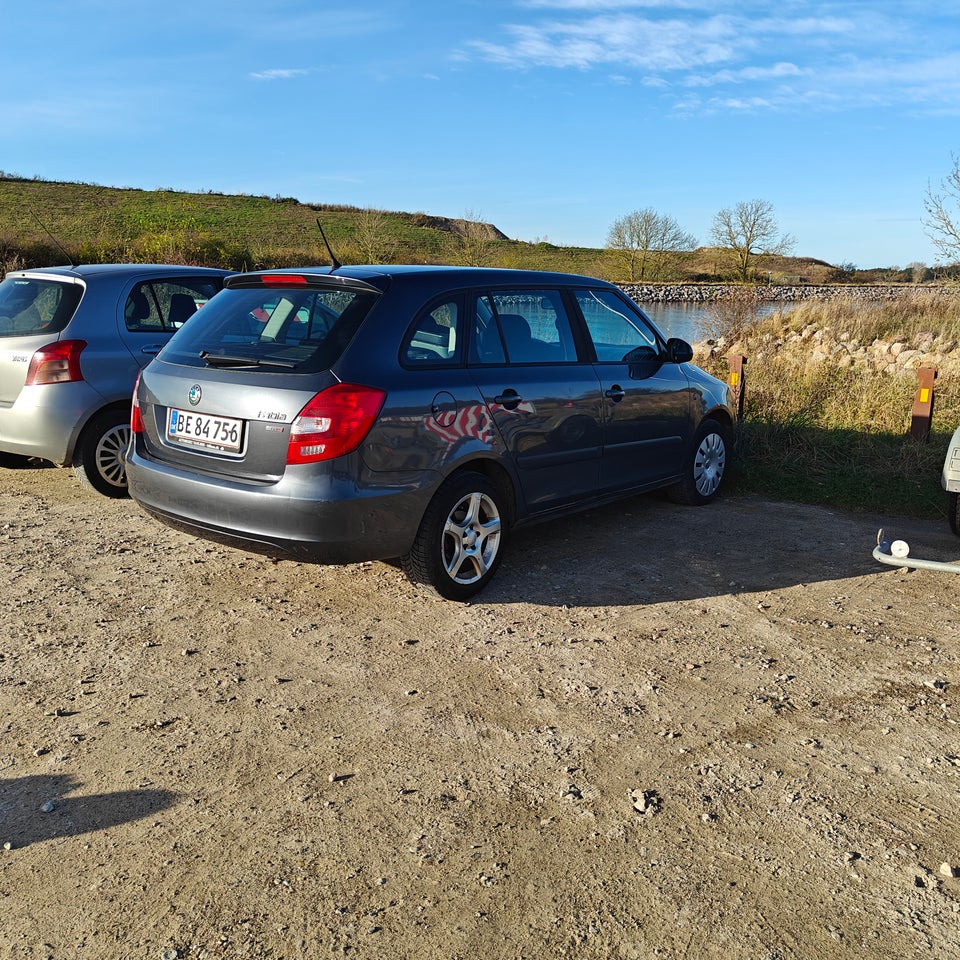 Skoda Fabia 1,6 TDi 90 Ambition Combi 5d