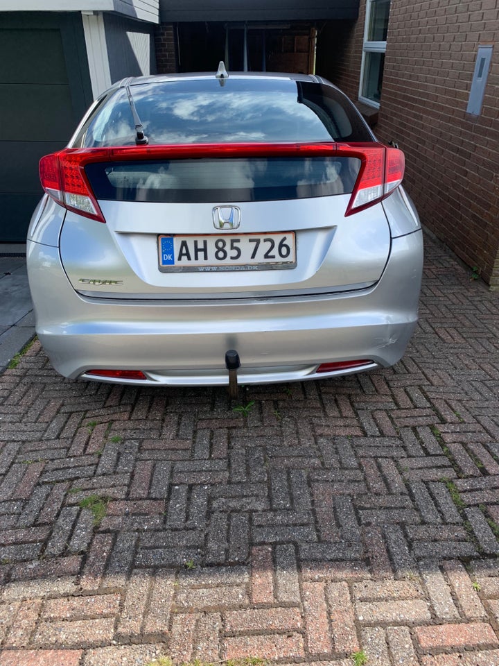 Honda Civic 1,6 i-DTEC Sport 5d