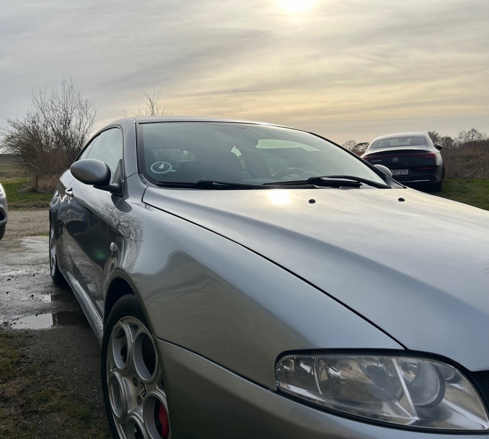 Alfa Romeo GT 3,2 V6 24V 3d