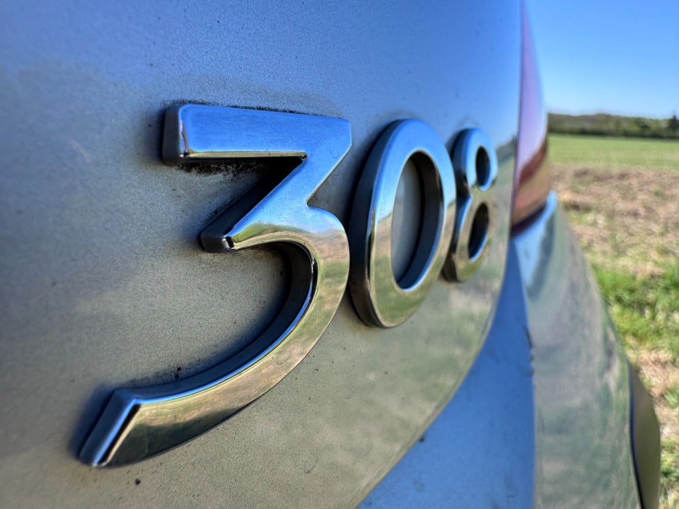 Peugeot 308 1,6 HDi 109 Premium 5d