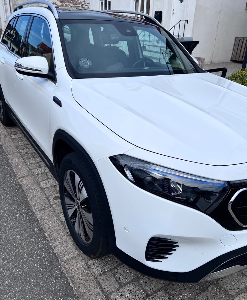 Mercedes EQB250 Progressive 5d
