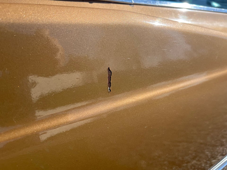 Cadillac DeVille 6,0 V8 4d