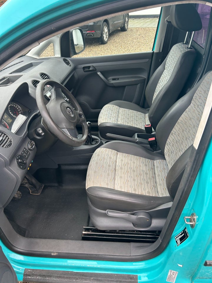 VW Caddy 1,6 TDi 75 BMT Van 4d