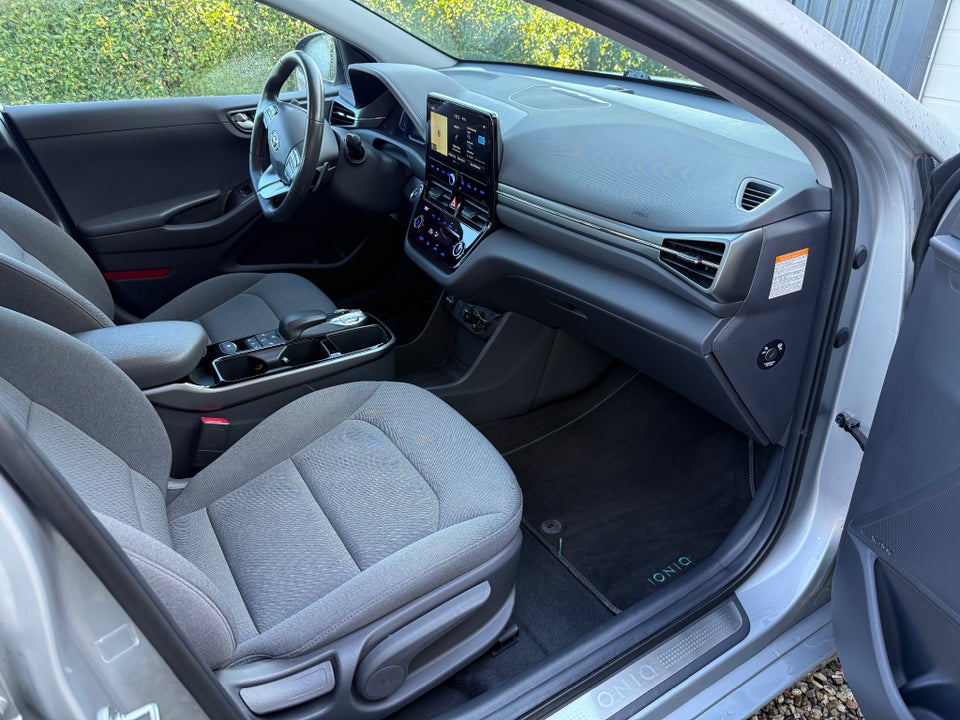 Hyundai Ioniq 40 EV Premium+ 5d