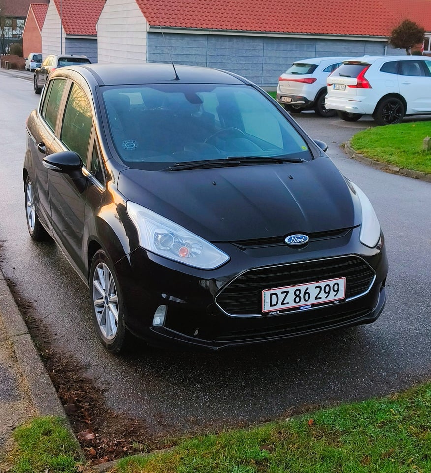 Ford B-MAX 1,0 SCTi 100 Titanium 5d