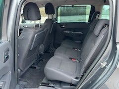 Peugeot 5008 1,6 BlueHDi 120 Style 7prs 5d