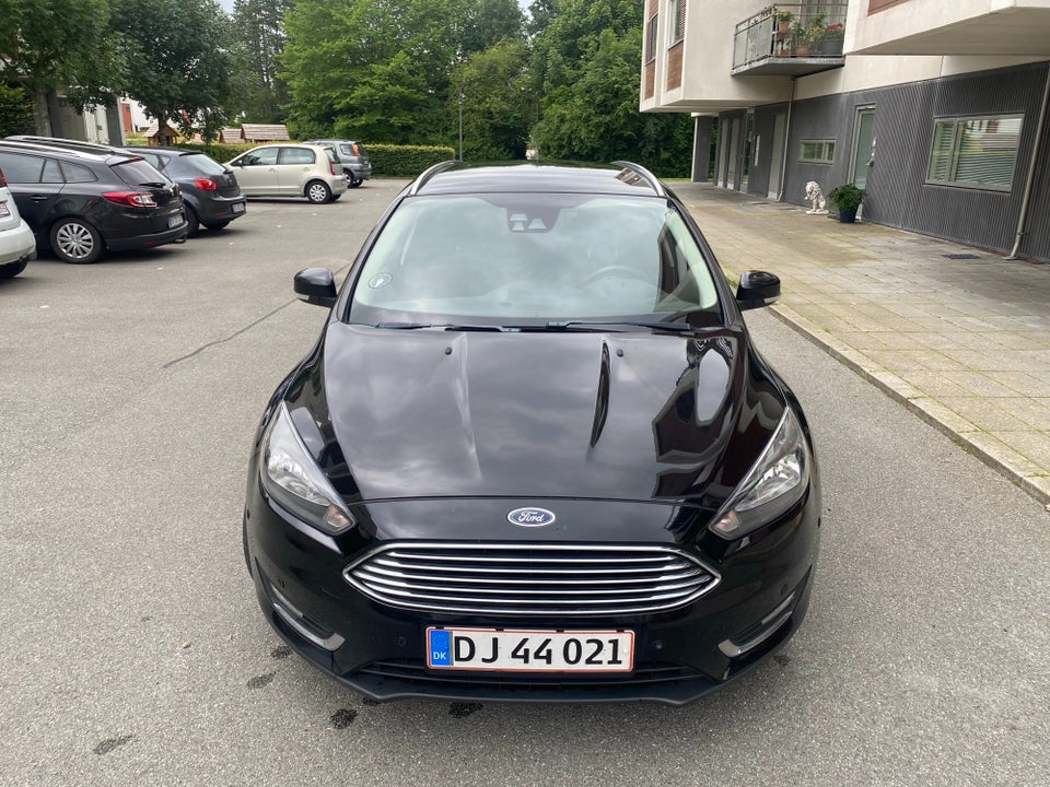 Ford Focus 1,0 SCTi 125 ST-Line stc. 5d