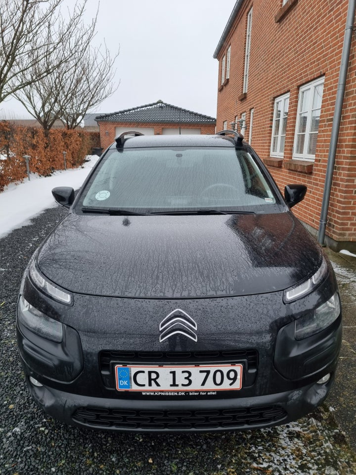 Citroën C4 Cactus 1,2 PureTech 110 Feel 5d
