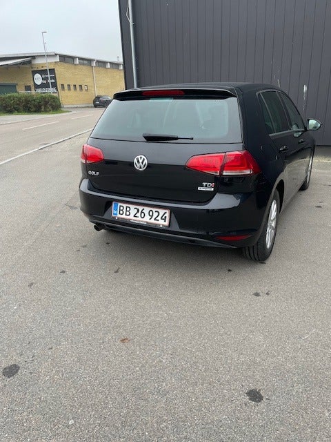 VW Golf VII 1,6 TDi 110 Comfortline DSG BMT 5d