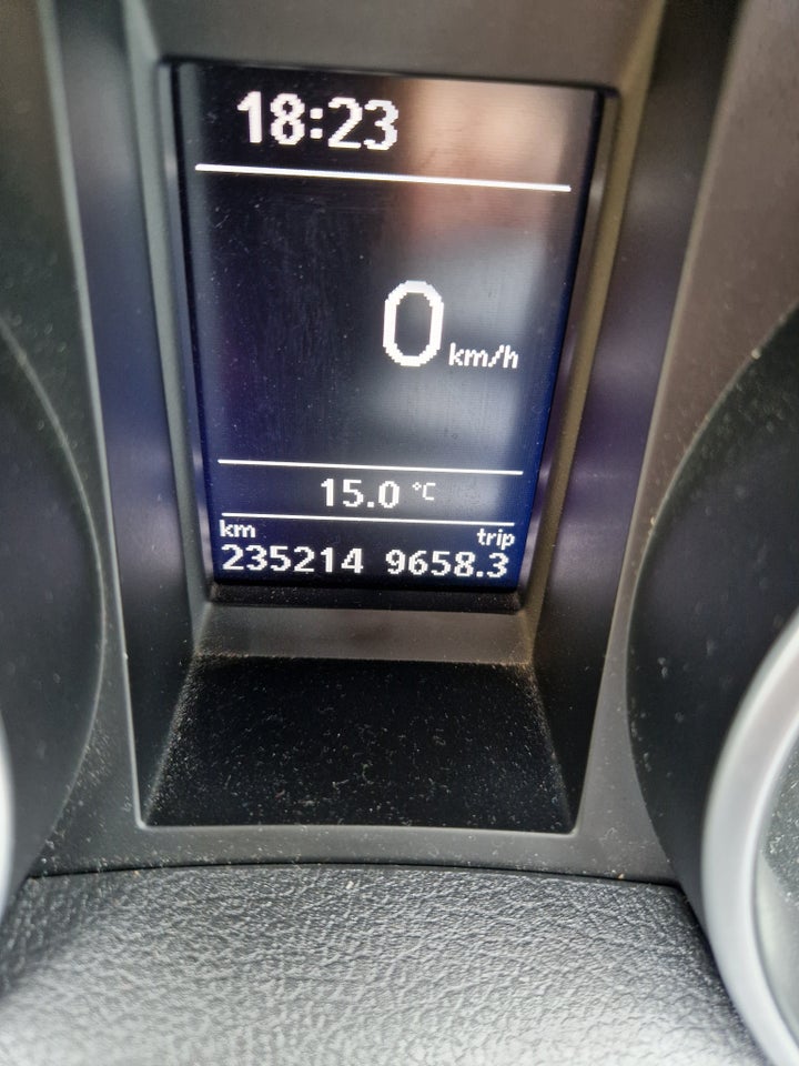 VW Golf VI 1,6 TDi 105 Match BMT 5d