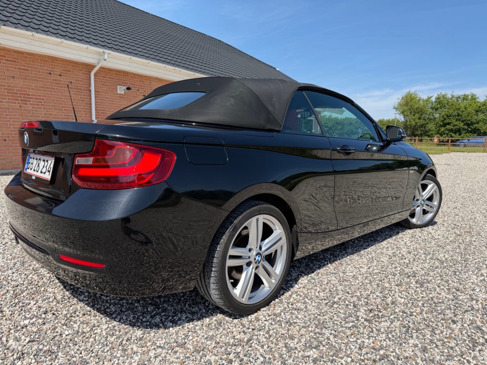 BMW 220i 2,0 Cabriolet aut. 2d