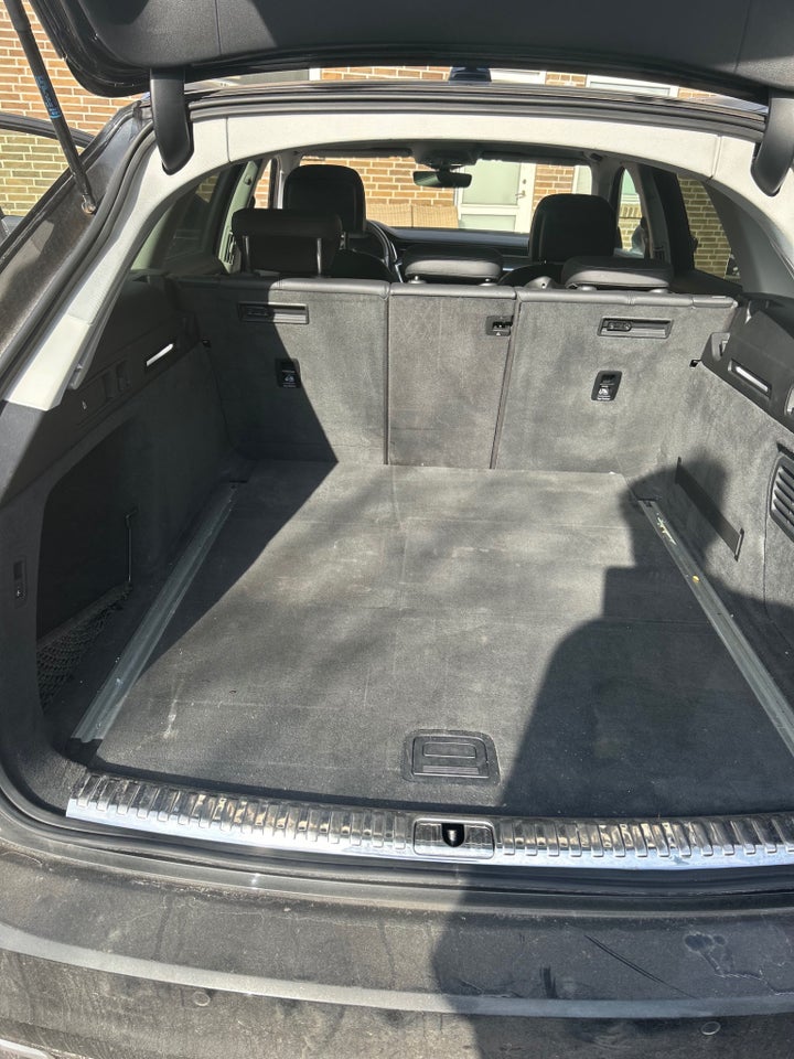 Audi A6 45 TDi Avant quattro Tiptr. 5d