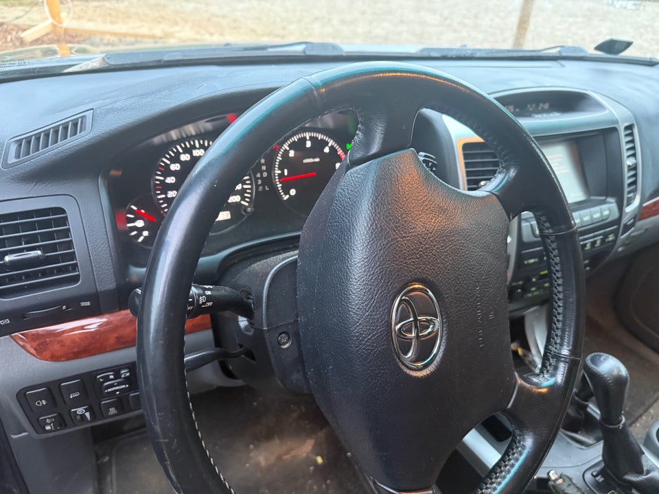 Toyota Land Cruiser 3,0 D-4D aut. 5d