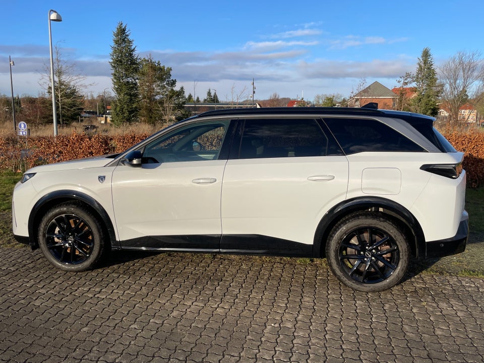 Peugeot e-5008 77 GT Pack 7prs 5d