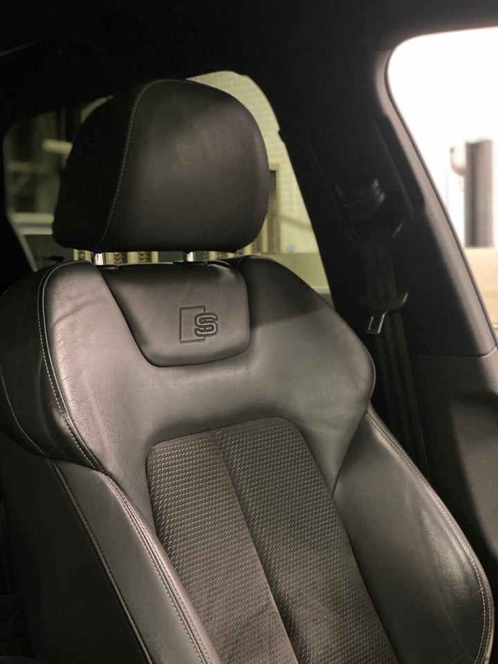 Audi e-tron 50 S-line quattro 5d