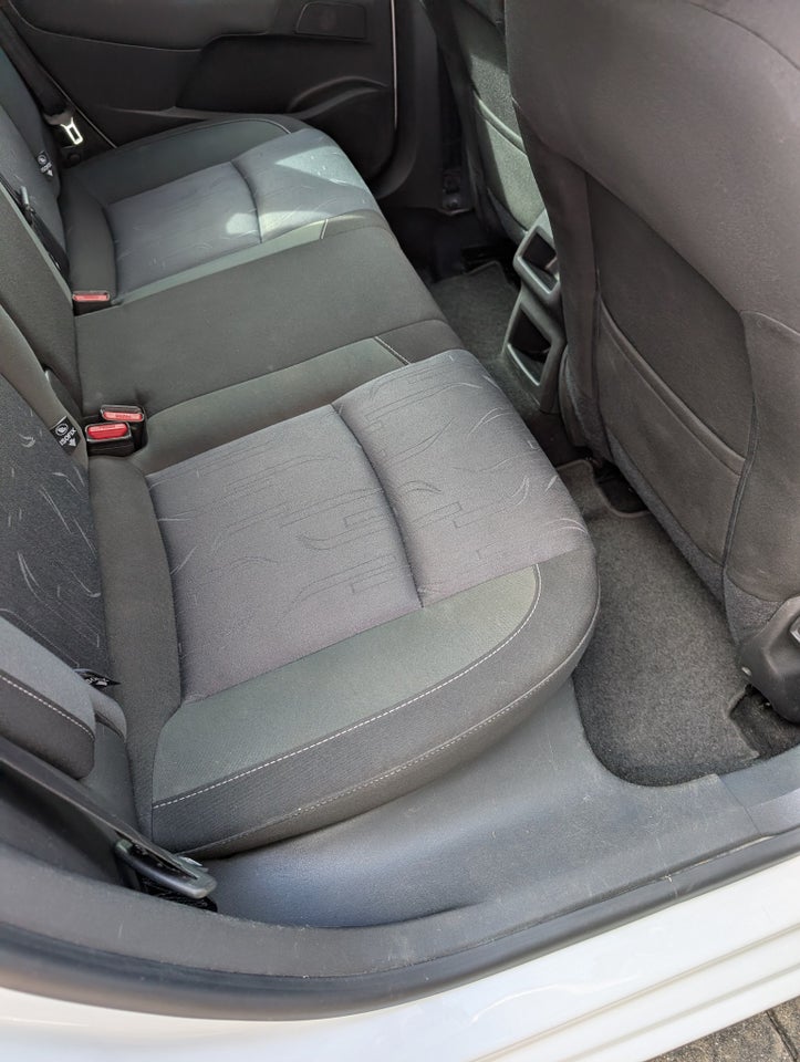 Citroën C4 1,6 HDi 90 Seduction 5d