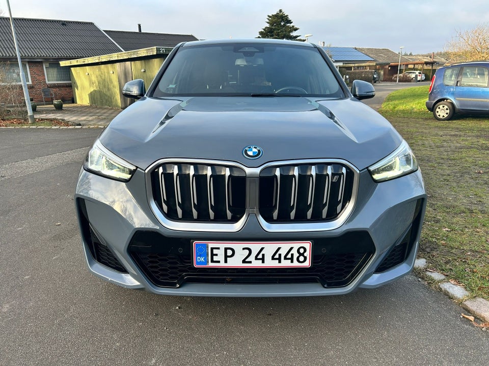 BMW iX1 xDrive30 M-Sport 5d