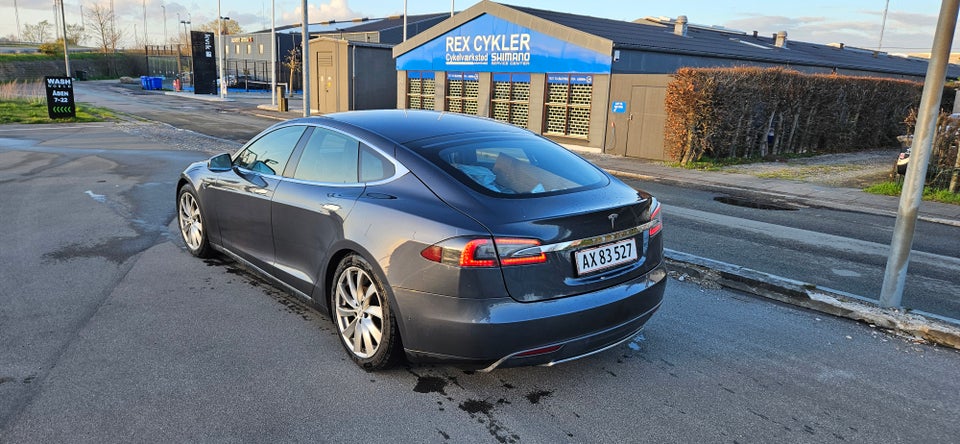 Tesla Model S 90 5d