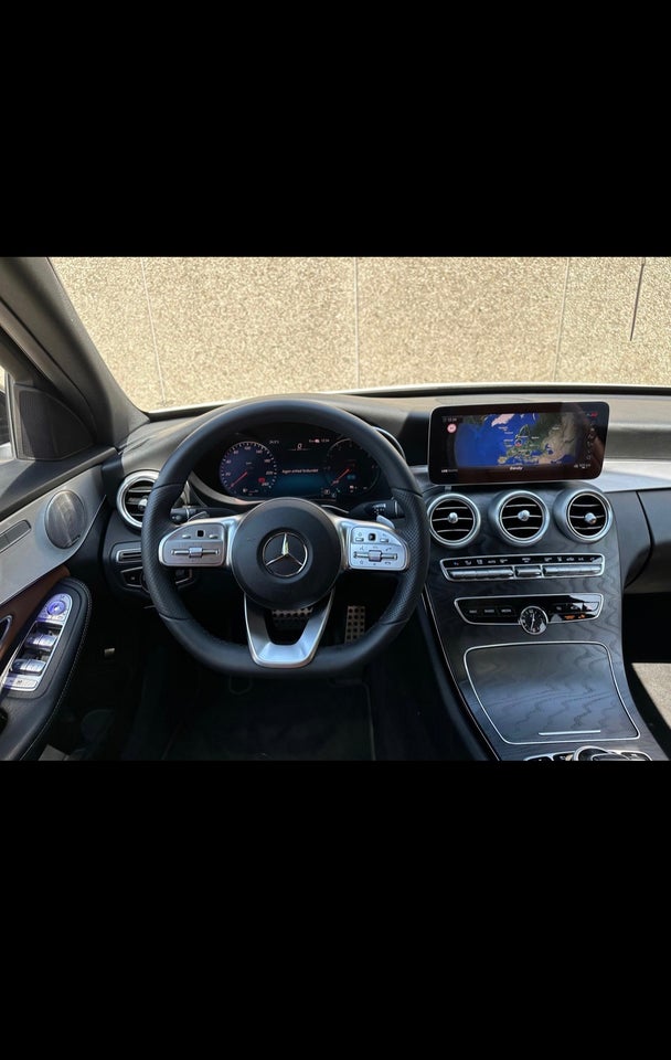 Mercedes C300 de 2,0 AMG Line aut. 4d
