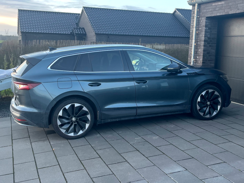 Skoda Enyaq 80 iV Plus ecoSuite 5d