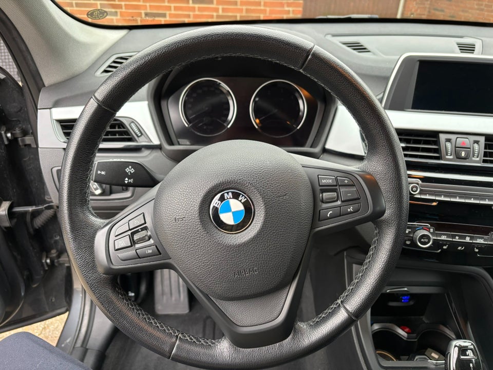 BMW X1 2,0 sDrive20d aut. 5d