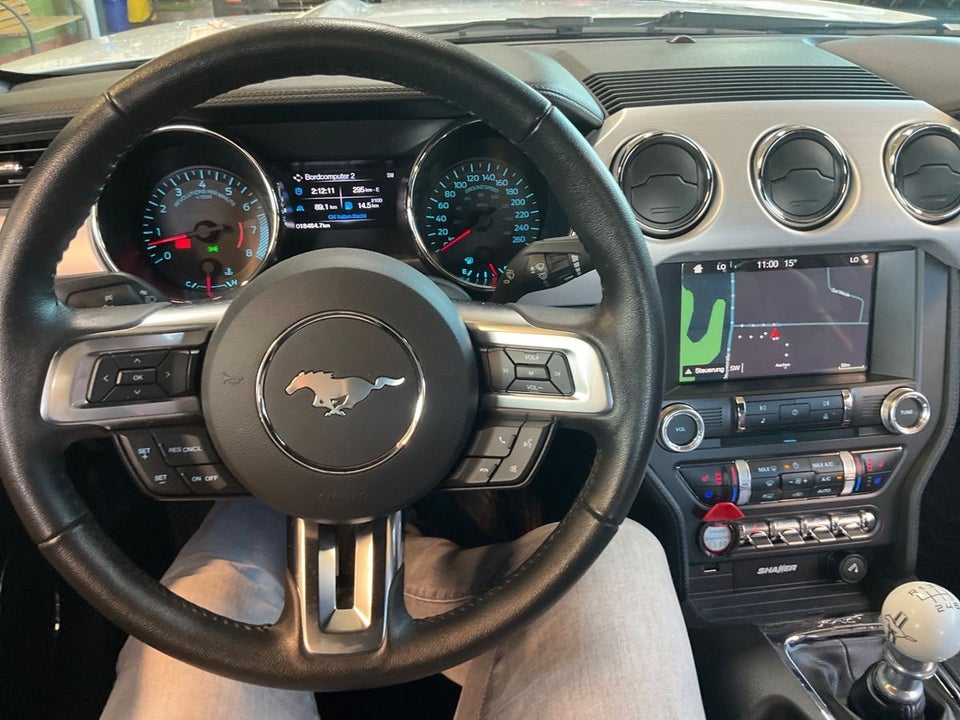 Ford Mustang 5,0 V8 GT Fastback 2d