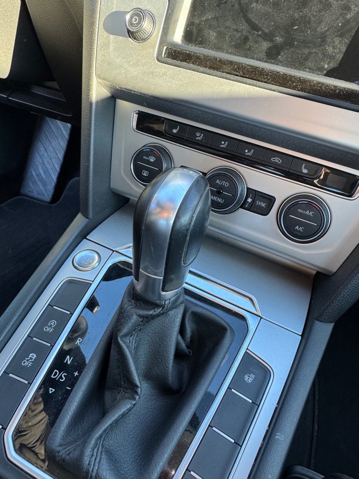 VW Passat 1,8 TSi 180 High+ Variant DSG 5d