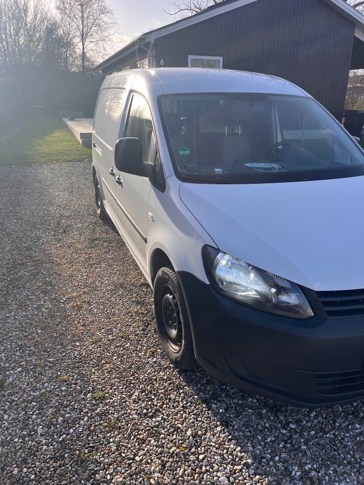 VW Caddy Maxi 1,6 TDi 102 DSG BMT Van 4d