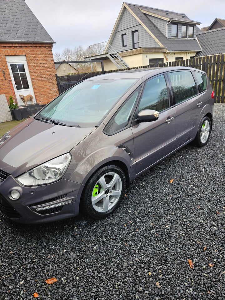 Ford S-MAX 2,0 TDCi 163 Titanium S aut. 5d