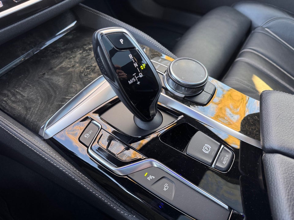 BMW 530d 3,0 Touring M-Sport xDrive aut. 5d