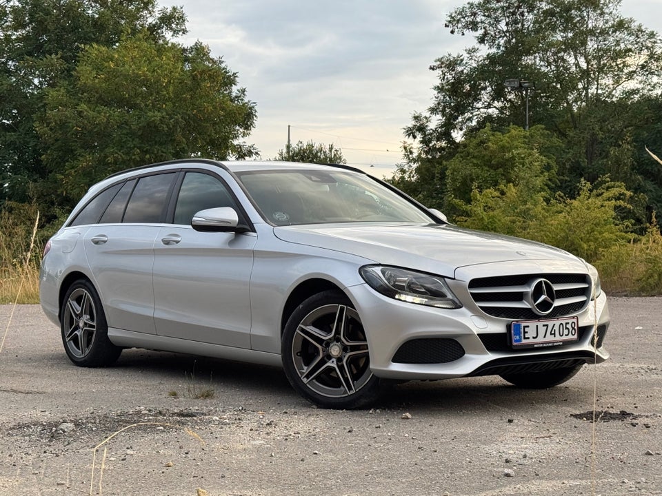 Mercedes C220 2,2 BlueTEC Avantgarde stc. 5d