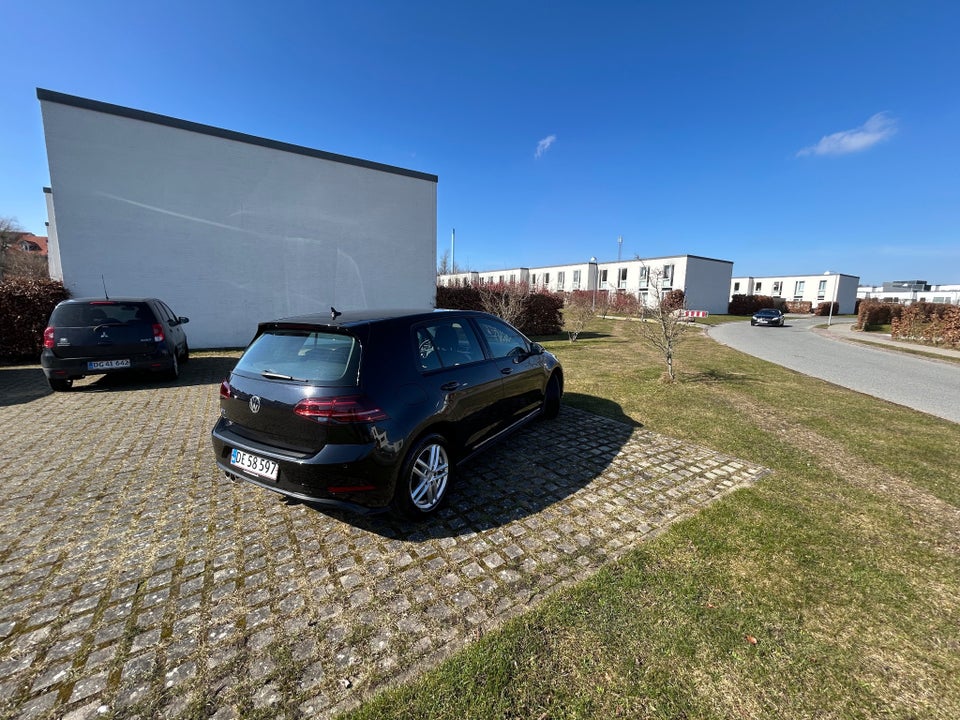VW Golf VII 1,4 GTE DSG 5d