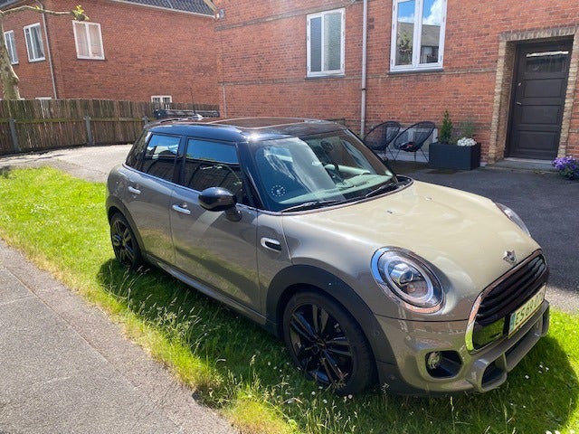 MINI Cooper 1,5 Essential 5d