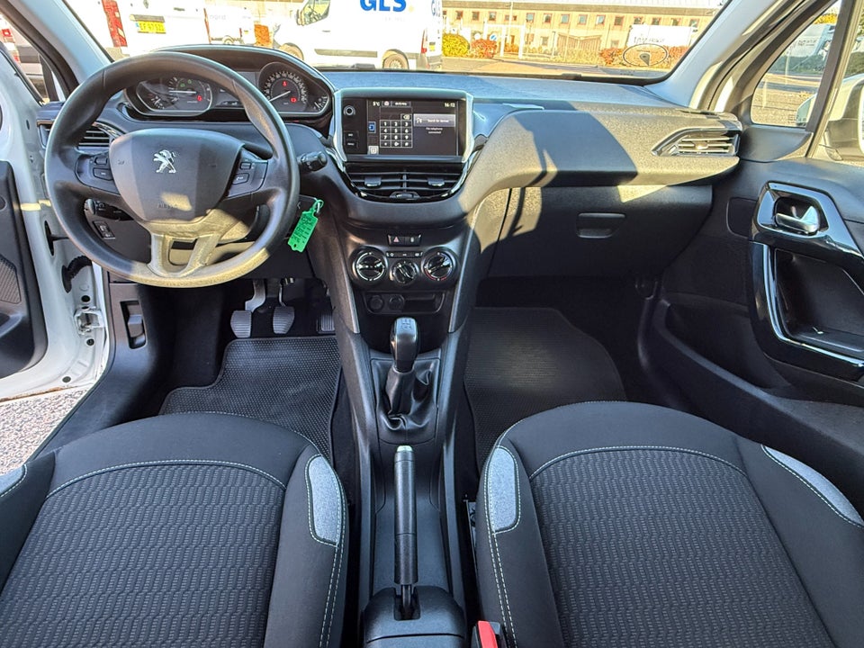 Peugeot 208 1,2 VTi 82 Active 5d