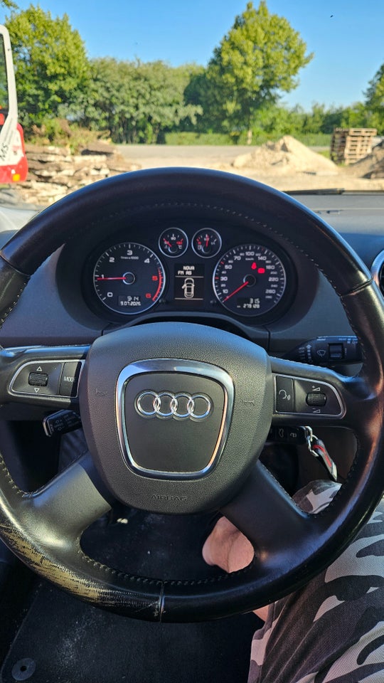 Audi A3 2,0 TDi Ambiente Sportback S-tr. Van 5d