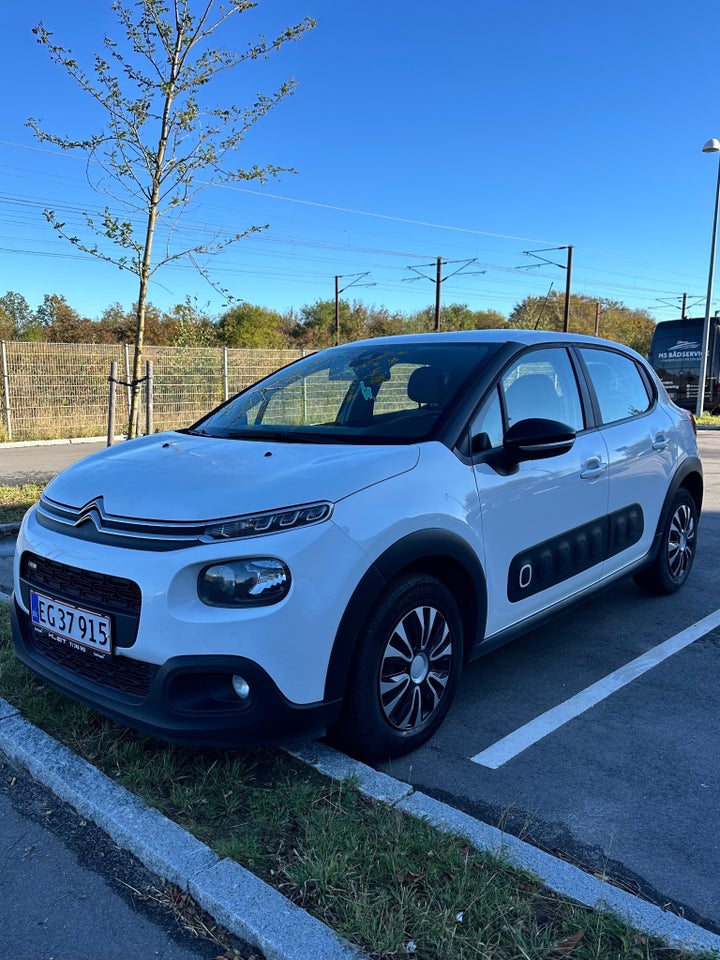 Citroën C3 1,2 PureTech 110 Shine 5d