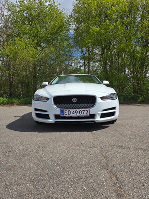 Jaguar XE 2,0 P200 Prestige aut. 4d