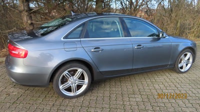 Audi A4 2,0 TDi 177 Diesel modelår 2013 km 176000 Gråmetal ABS airbag service ok full, Aftageligt tr