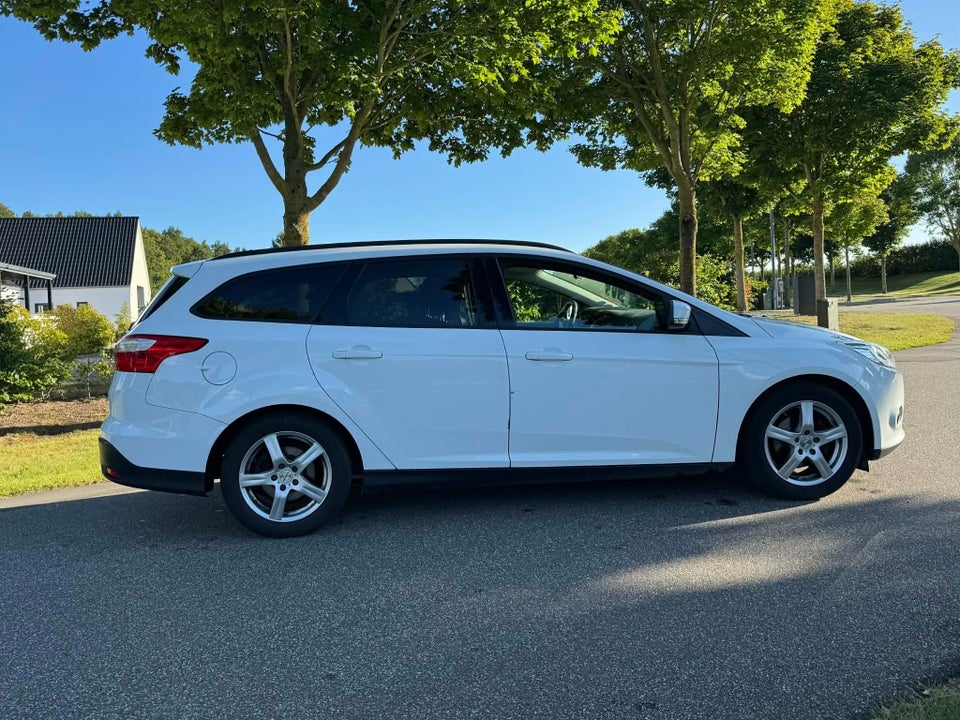 Ford Focus 1,6 TDCi 115 Trend stc. 5d