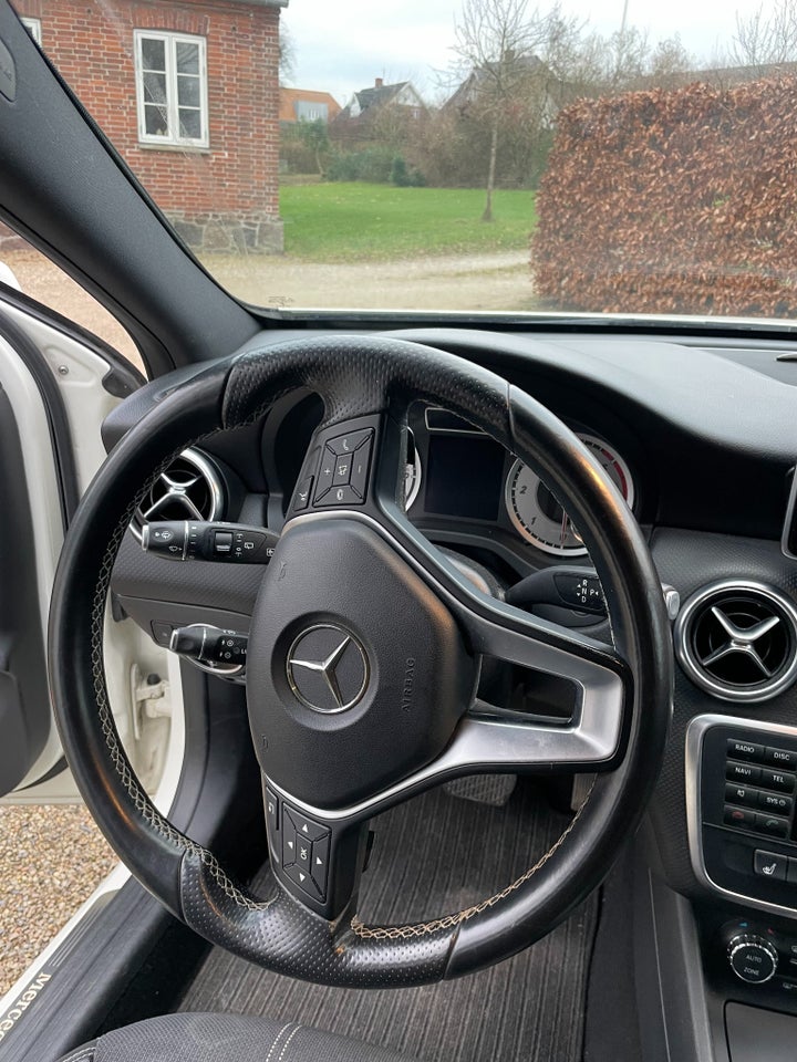 Mercedes A180 1,5 CDi Urban aut. 5d