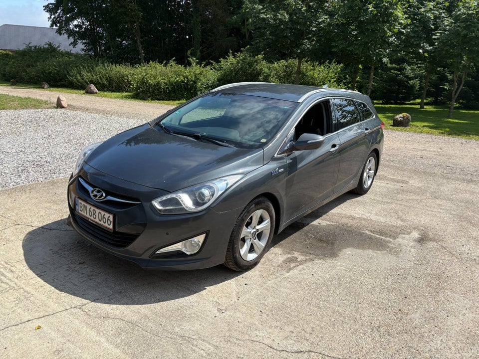 Hyundai i40 1,7 CRDi 136 Premium CW 5d