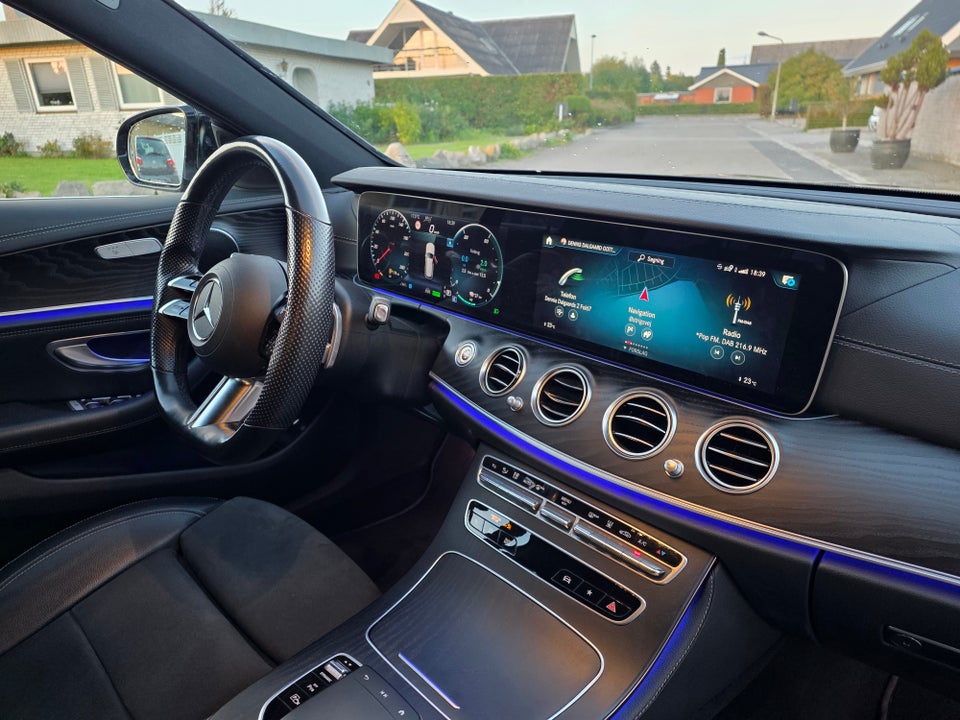 Mercedes E300 e 2,0 AMG Line stc. aut. 5d